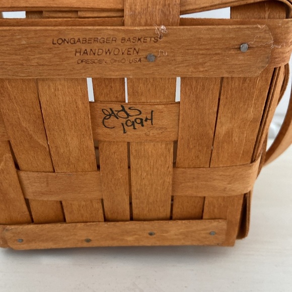 Handmade Longaberger Basket 1994 With Handle - Picture 7 of 8